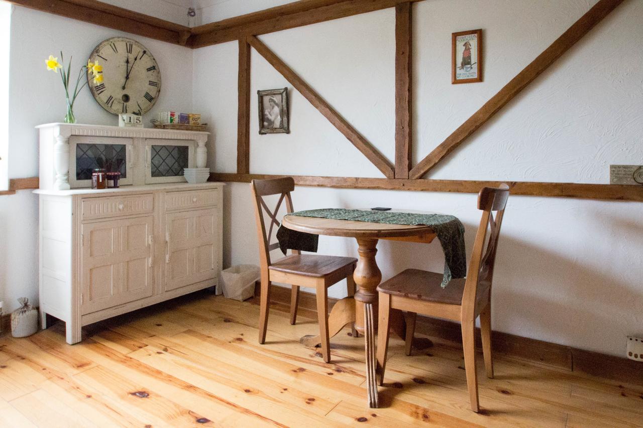 Flint Cottage Chichester Exterior photo